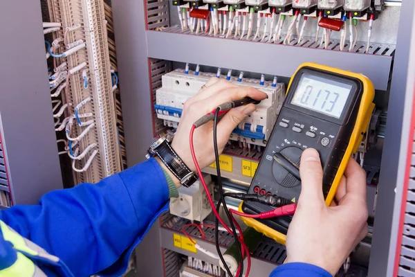 Experienced Electrician in Nolensville for Safe Electrical Services